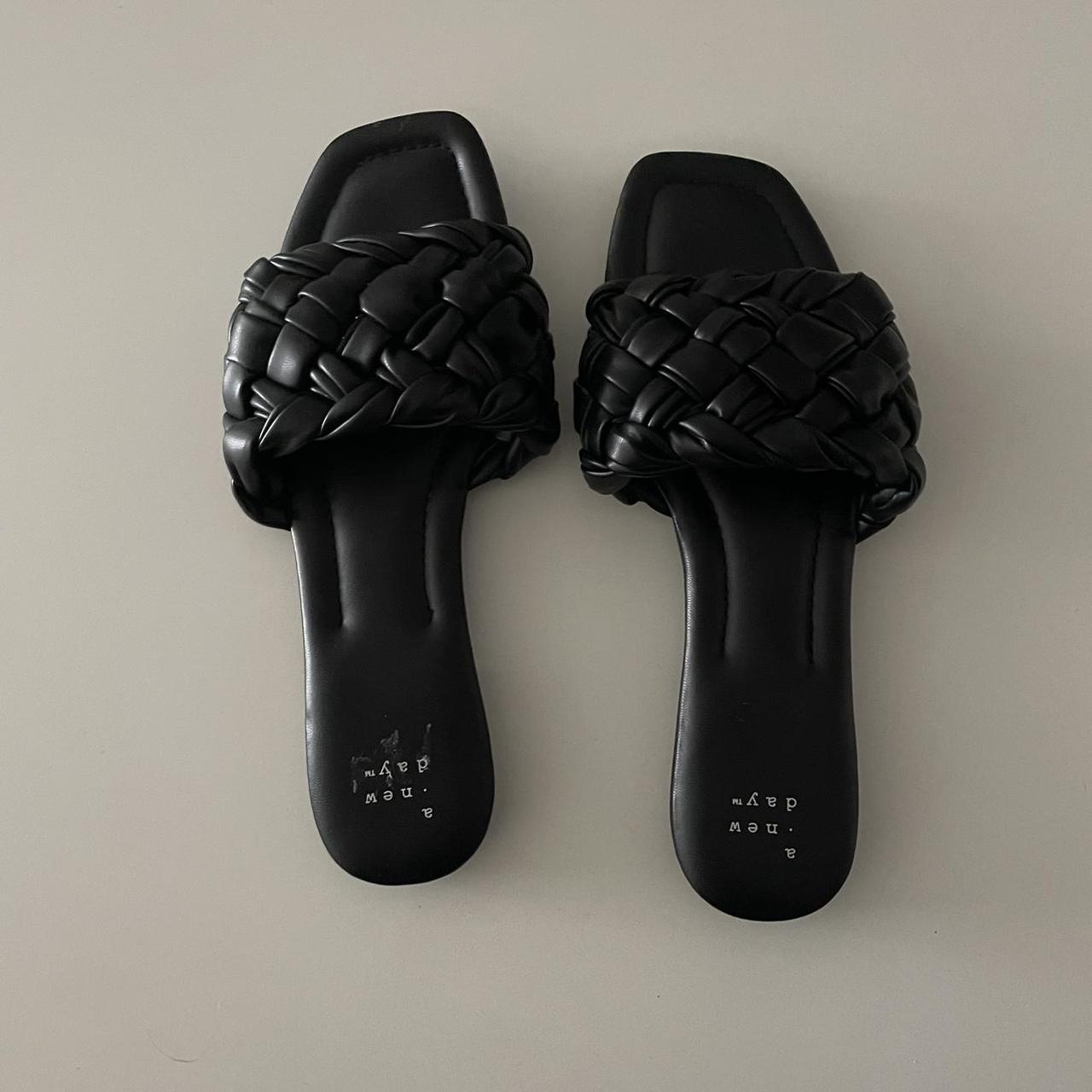 wrogn black slides