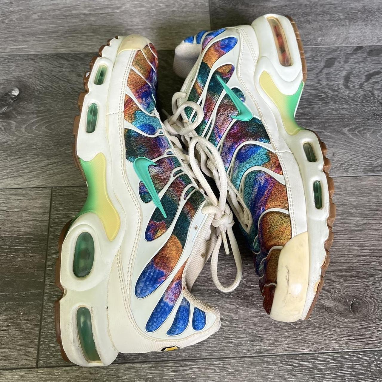 Air max plus alternate galaxy best sale