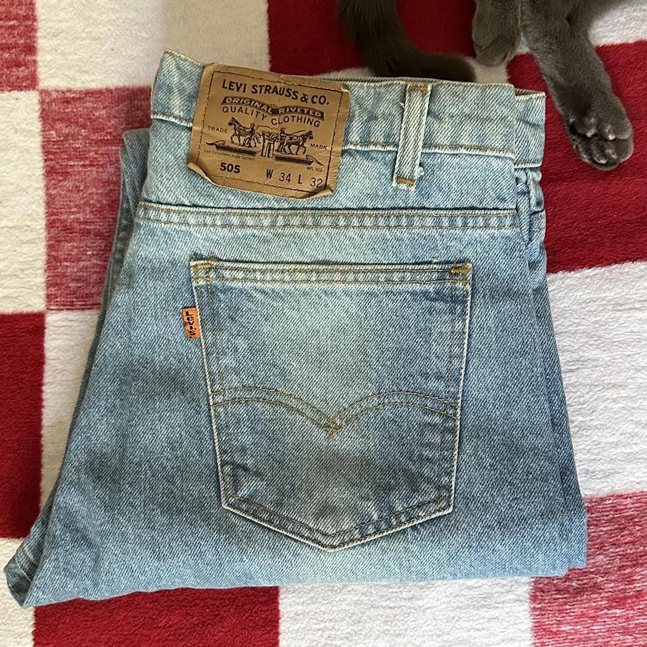 Levis hotsell jeans tag