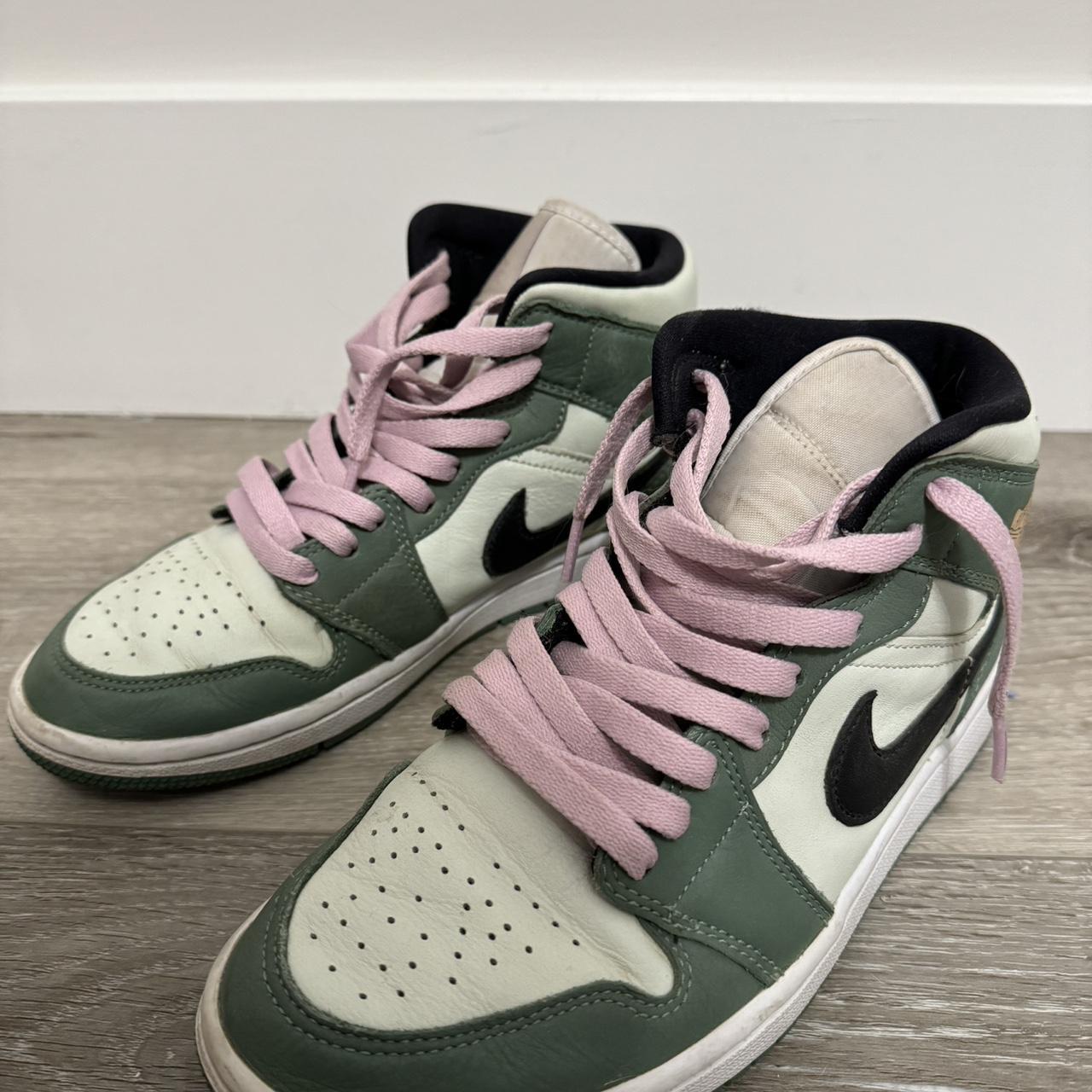 women's air jordan 1 mid se dutch green