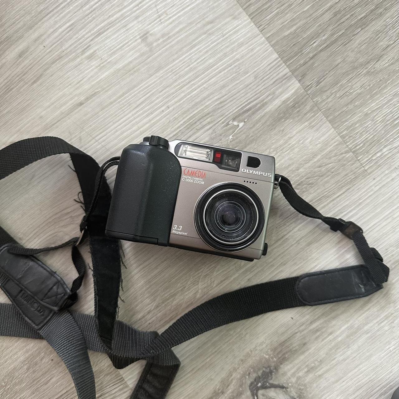 Olympus camera Doesn’t turn on! for parts camera Depop