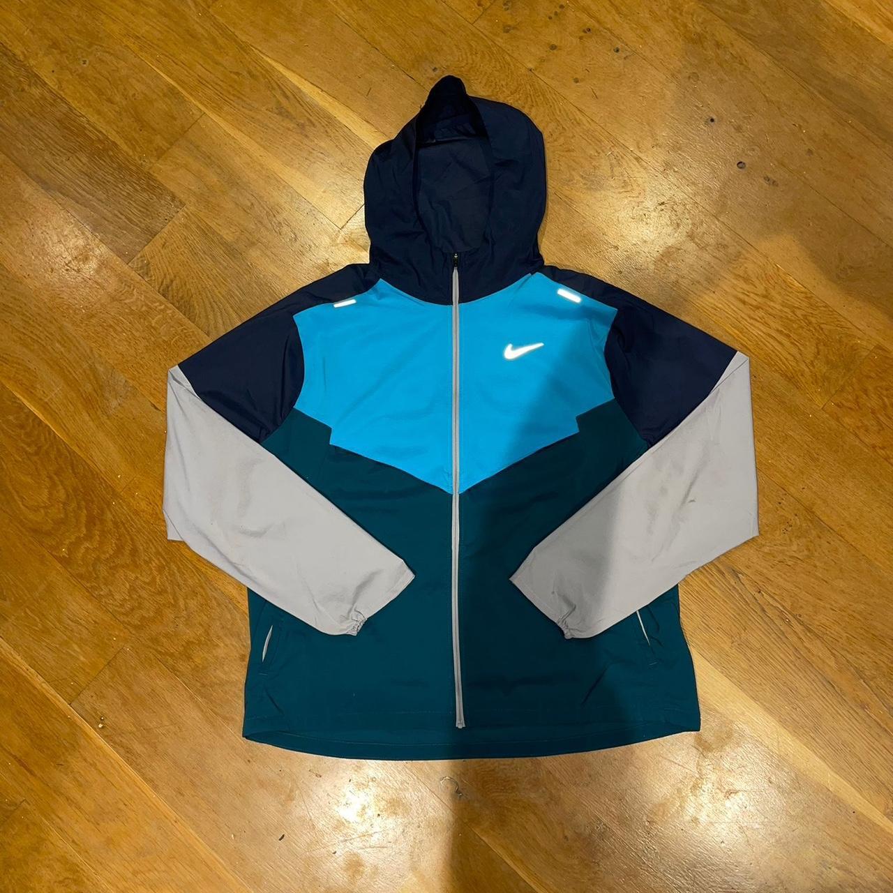 Nike Repel Reflective Windbreaker Miler Jacket. Depop