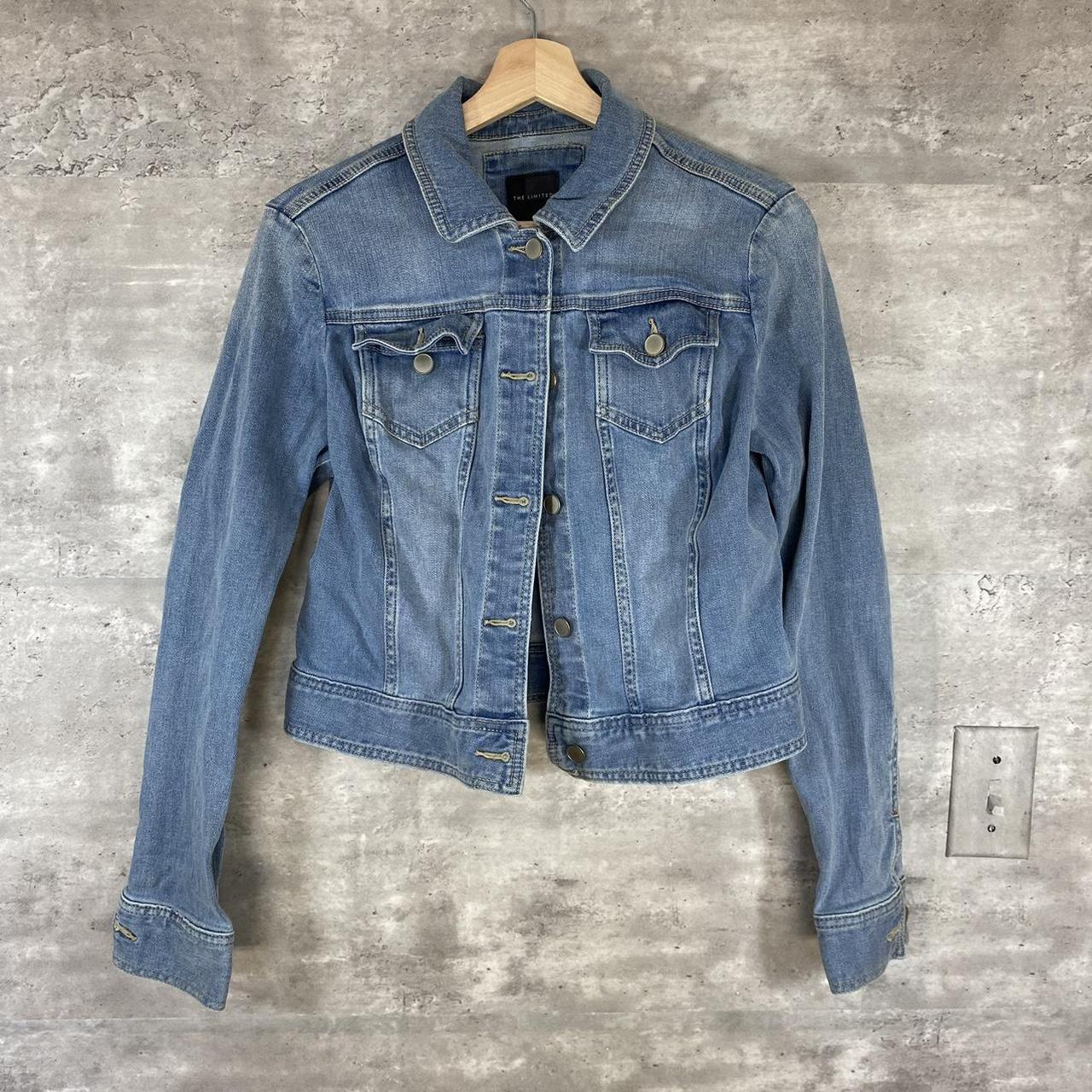 THE LIMITED Women's Blue Jacket | Depop