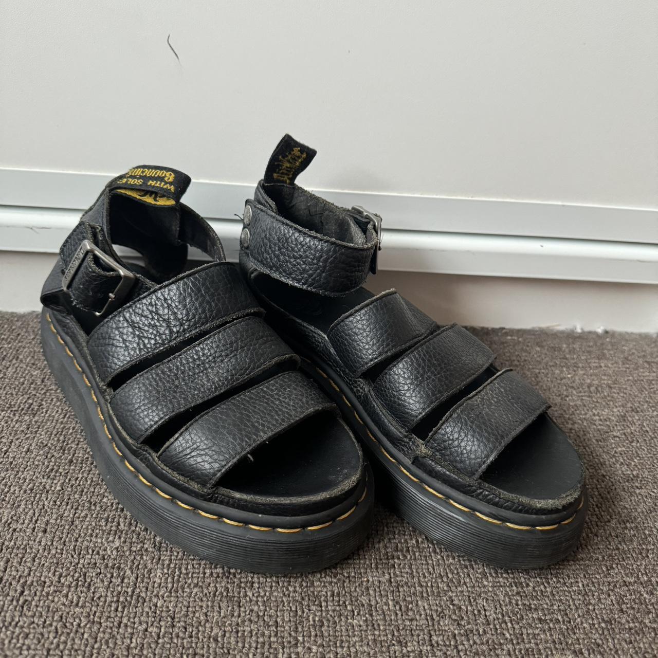 clarissa 2 doc martens