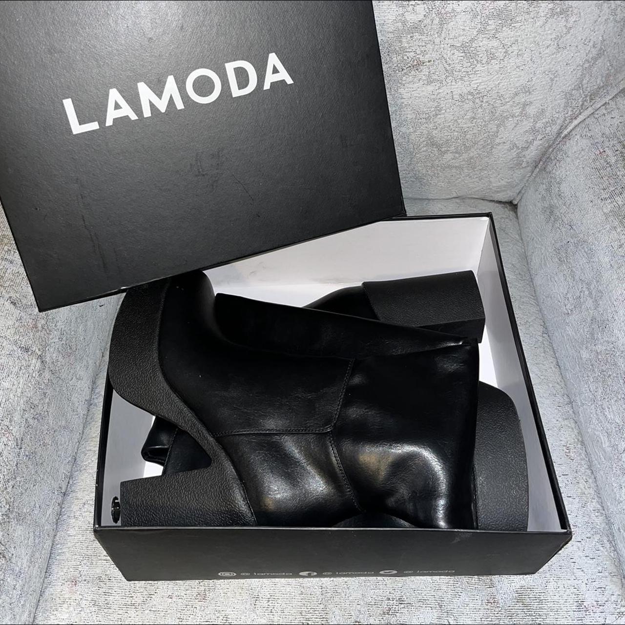 LAMODA SLICK NICKS WIDE CALF PLATFORM KNEE HIGH... - Depop