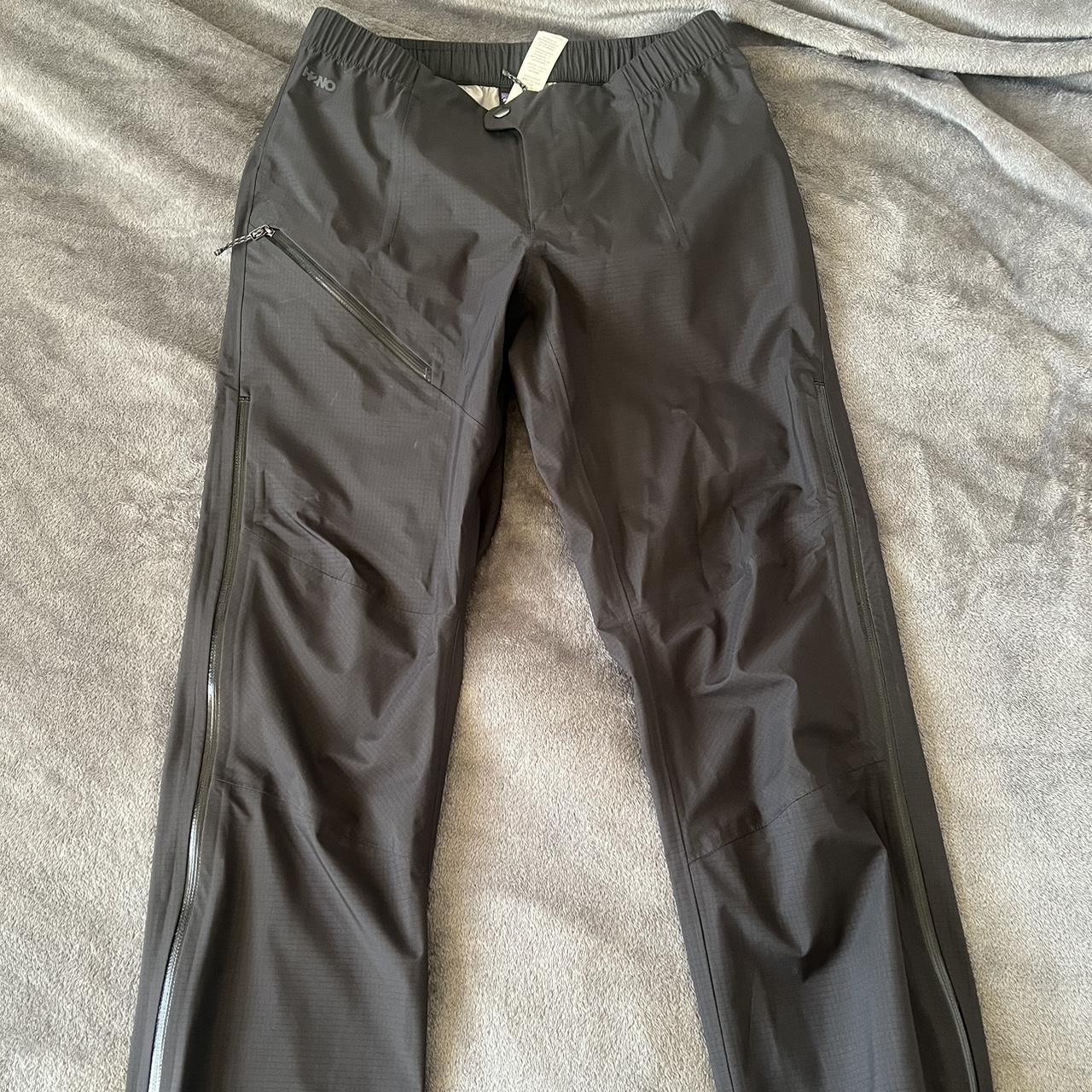 Patagonia Men's Granite Crest Rain Pants Retail... - Depop