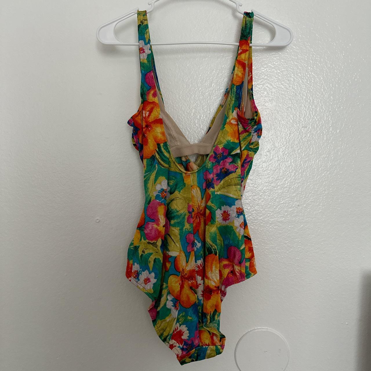 Vintage one piece swim suit Brand: Land’s end... - Depop