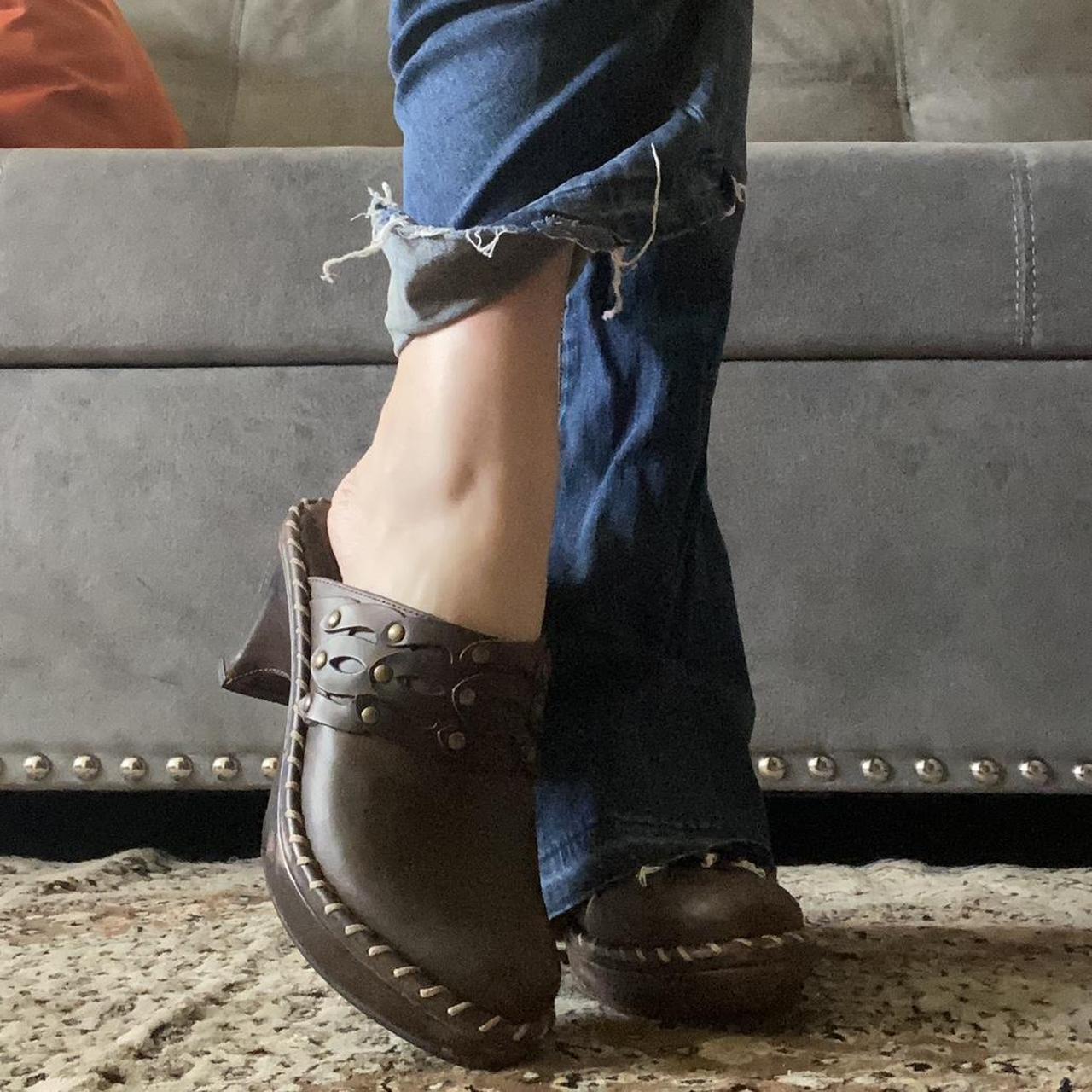 frye leather mules