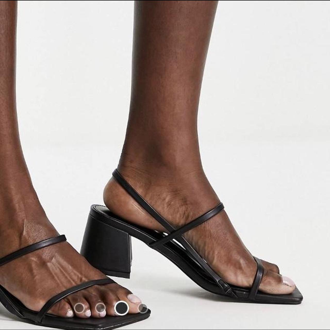 public desire black heels