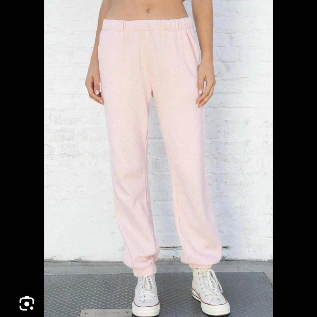 Brandy Melville Rosa Sweatpants in pink I am 5 7