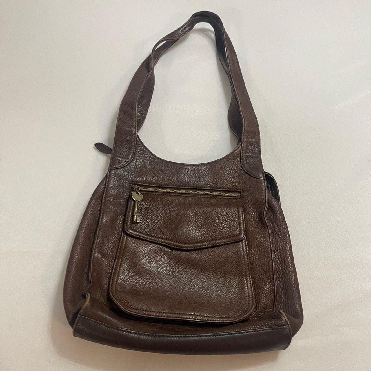 Sold at Auction: Fossil Black Leather Shoulder Bag 75082