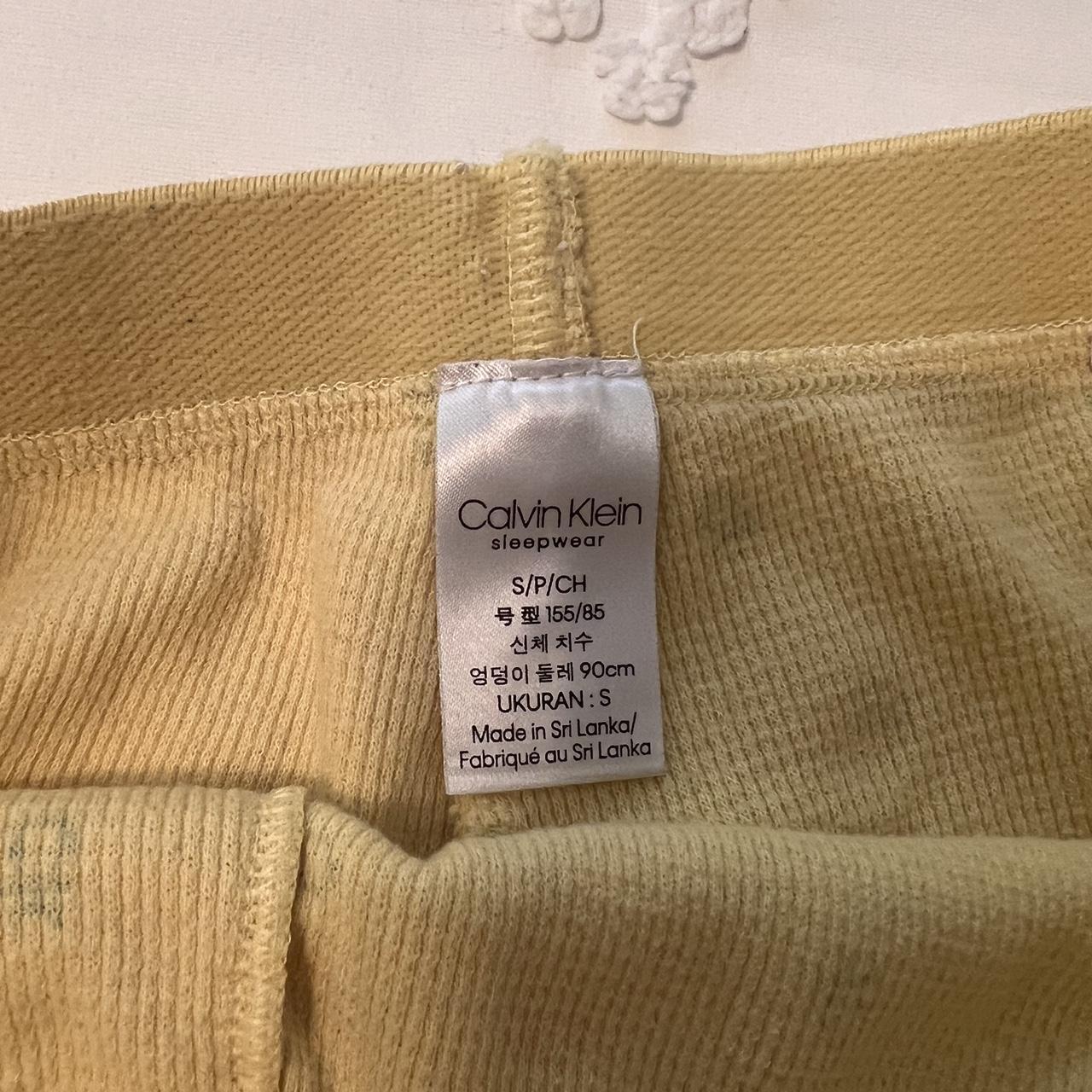CK Calvin Klein Women's Yellow Shorts (2)