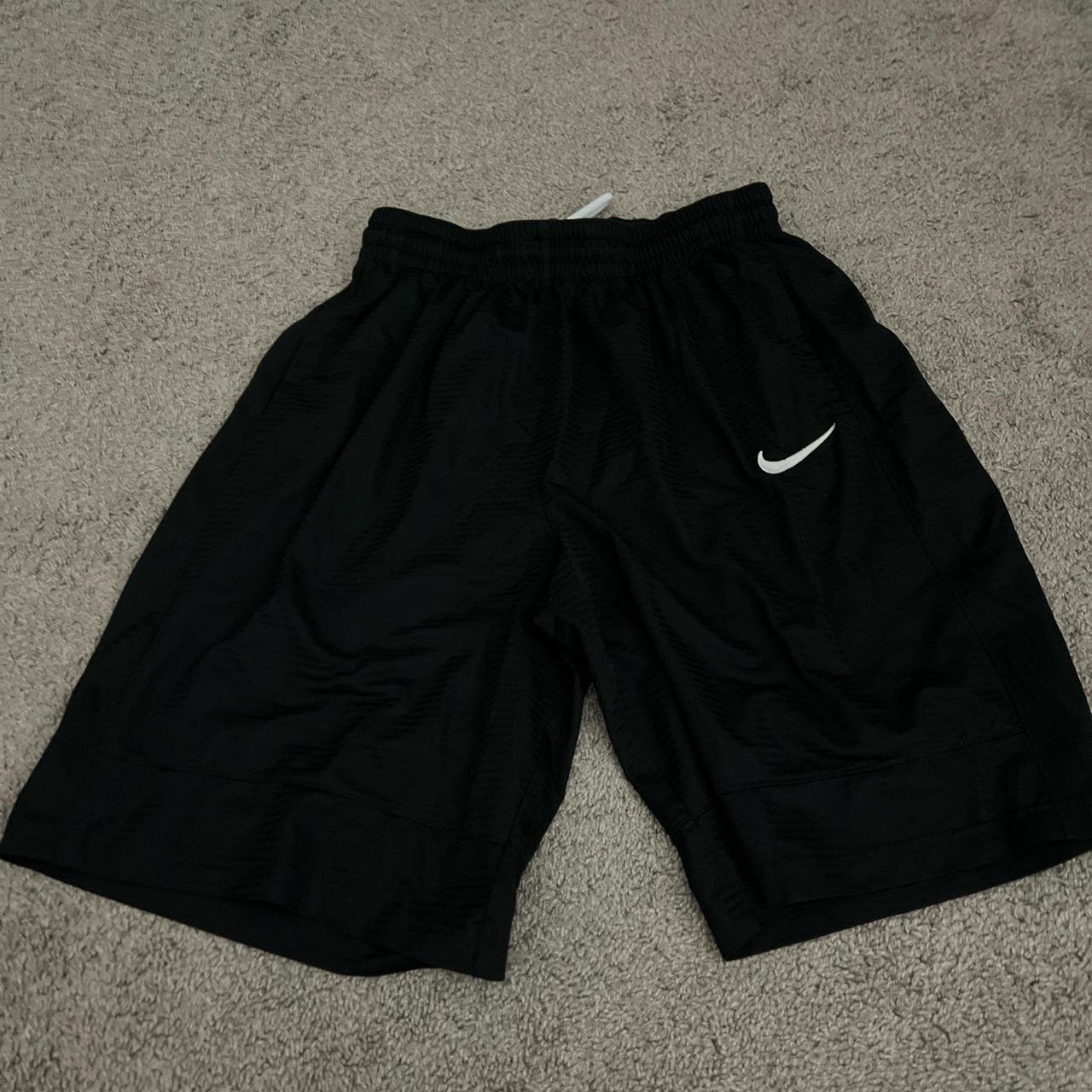 drawstring nike shorts