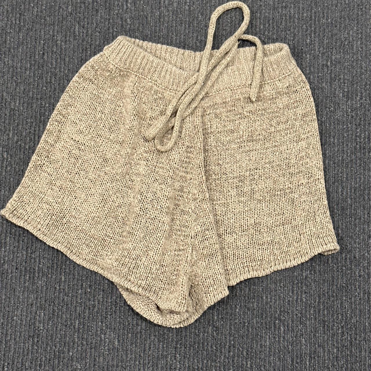 Brown Knit Shorts Size XS/6 String has fallen... - Depop