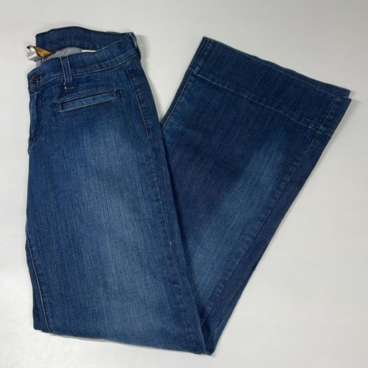 Lucky Brand Flare Leg Medium Wash Jeans Size 6 /... - Depop