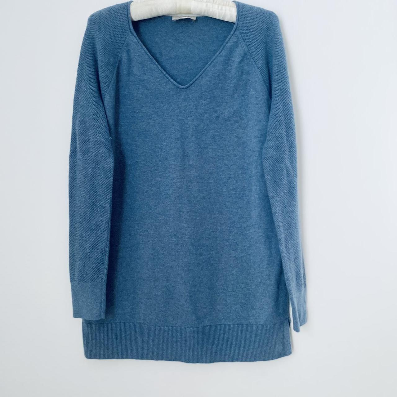 Loft v 2025 neck sweater