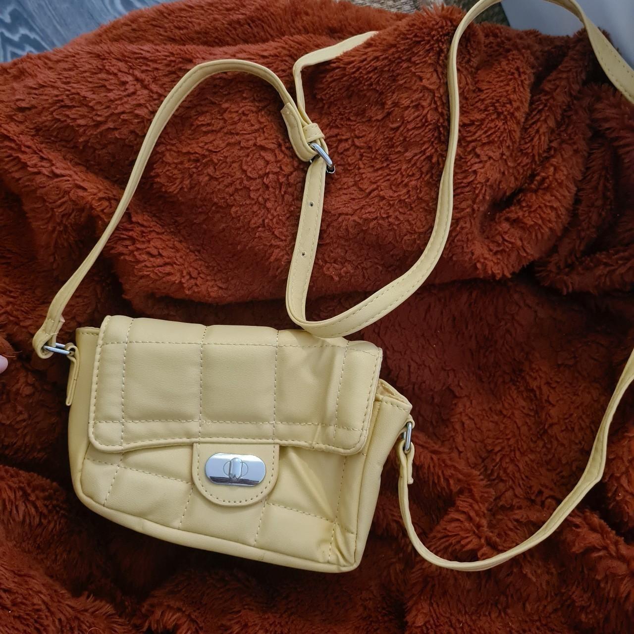 Primark Women's Cream and Yellow Bag Depop