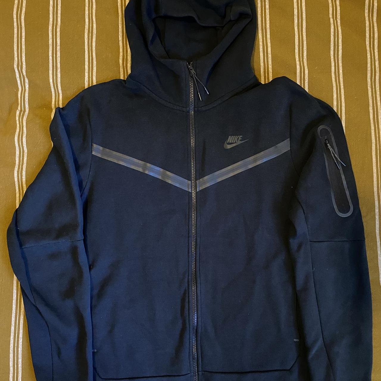 Nike tech fleece size medium. Some stains but... - Depop