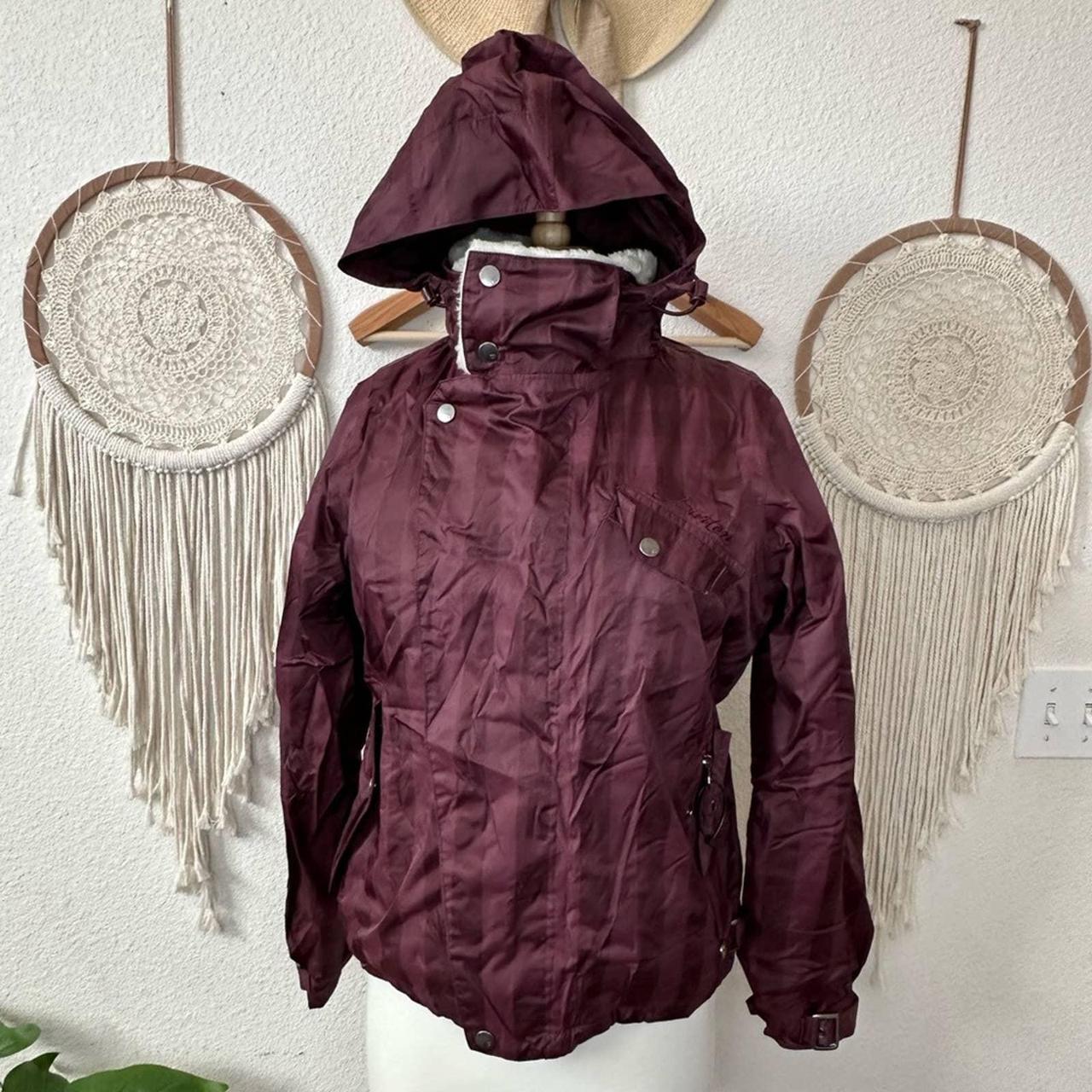 Burton faux fur lined burgundy ski jacket with hood