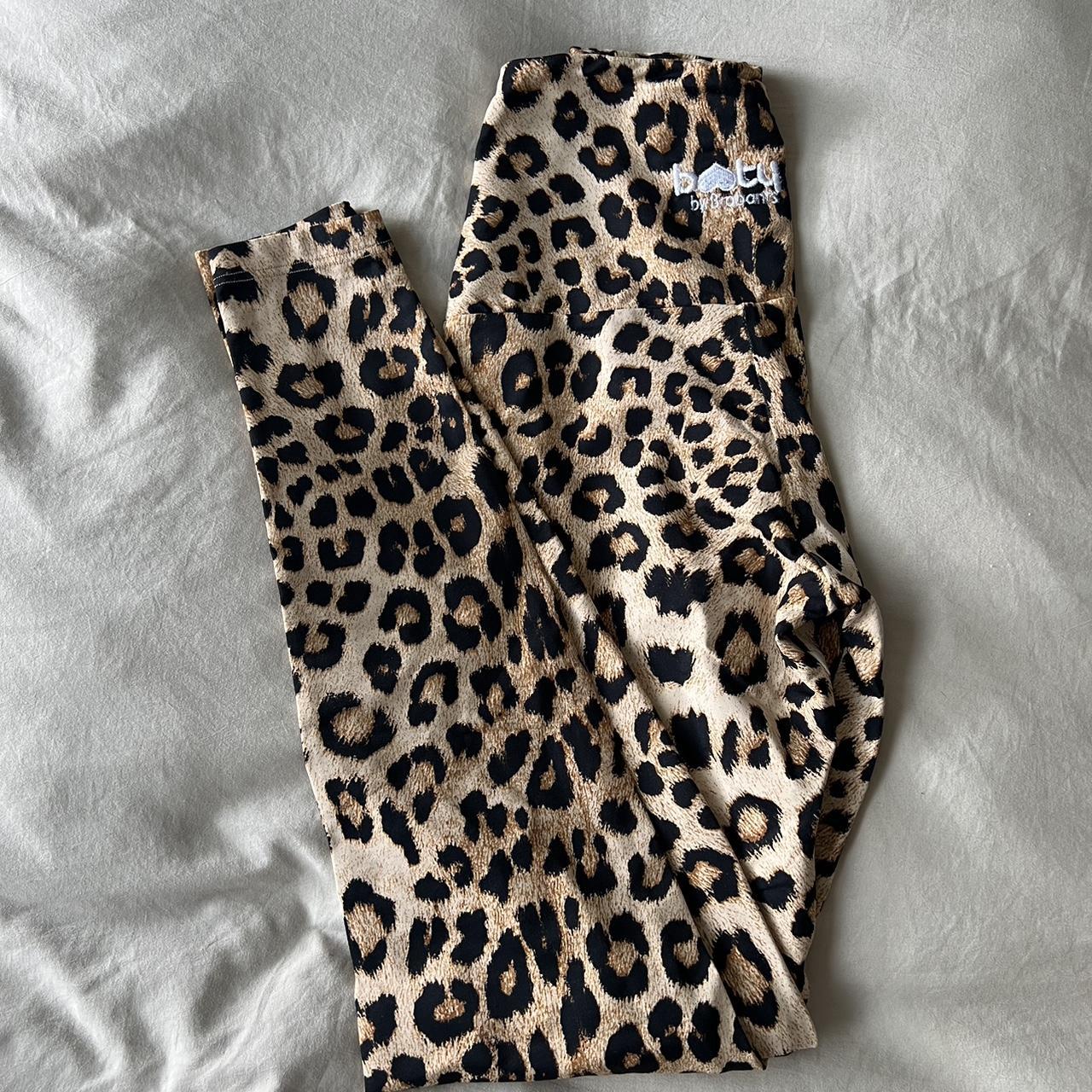 booty by brabants cheetah print leggings. would best - Depop