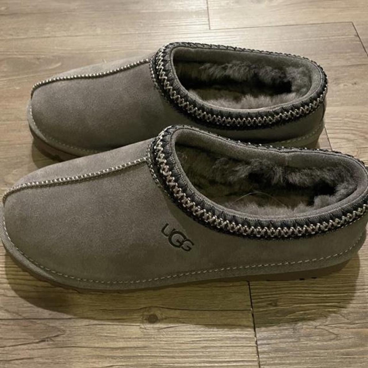mens grey ugg slippers