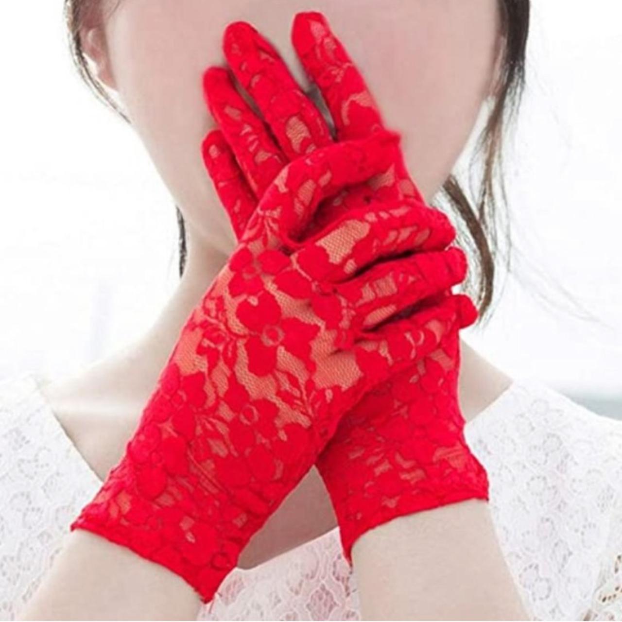 VINTAGE Red Lace Gloves Brand Deborah Sz... Depop