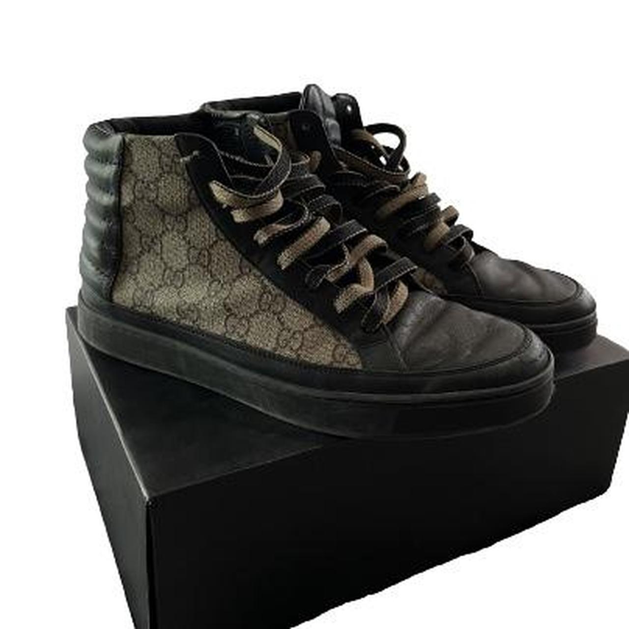 Gucci gg supreme deals high tops