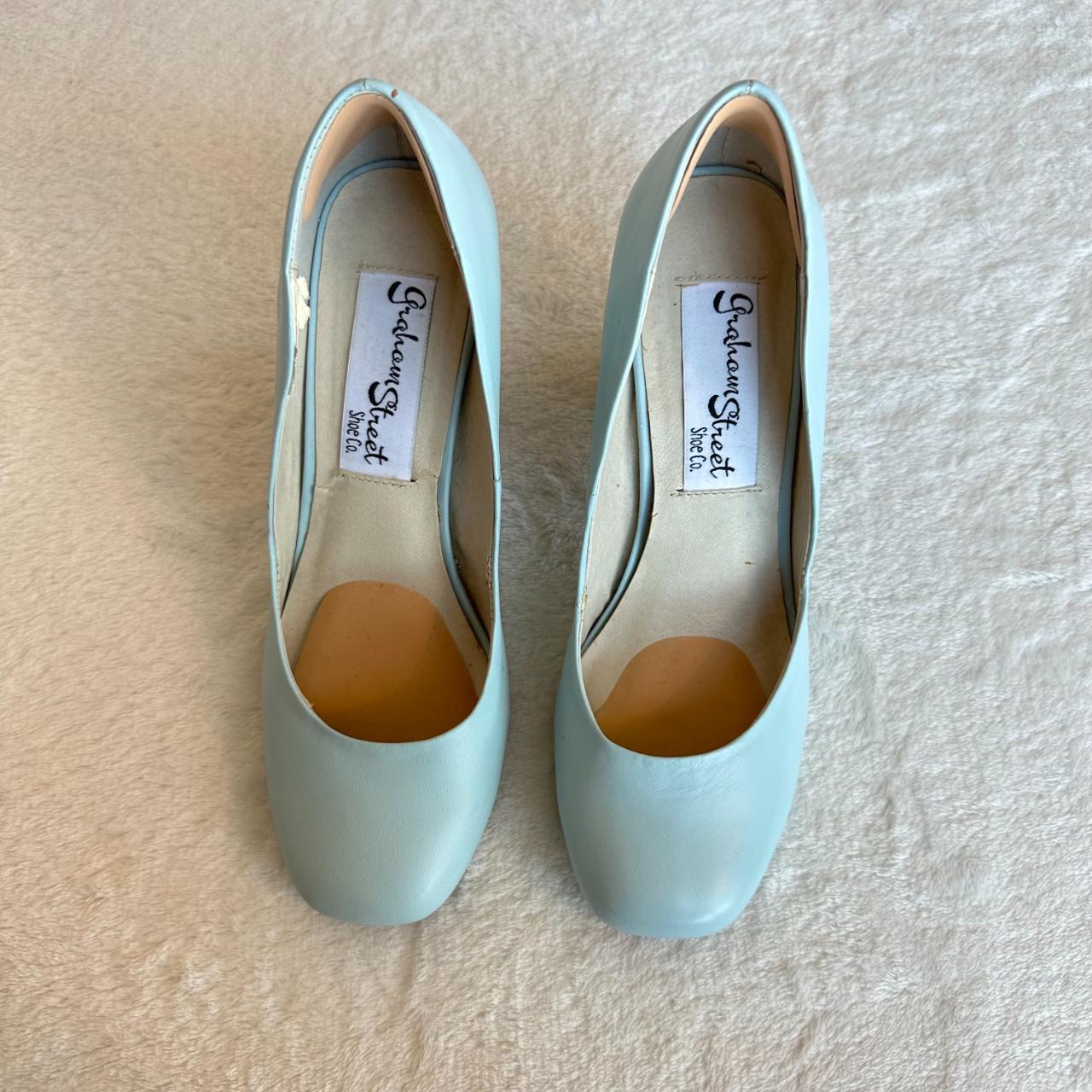 item listed by lunarluxeco