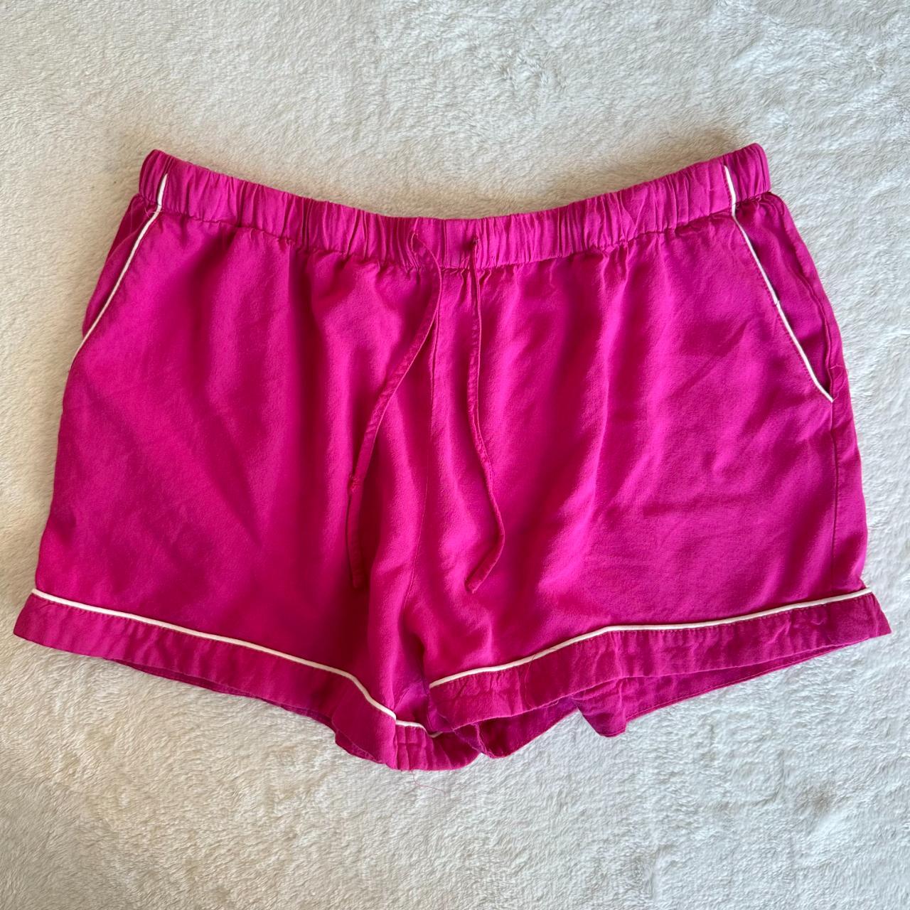 item listed by lunarluxeco