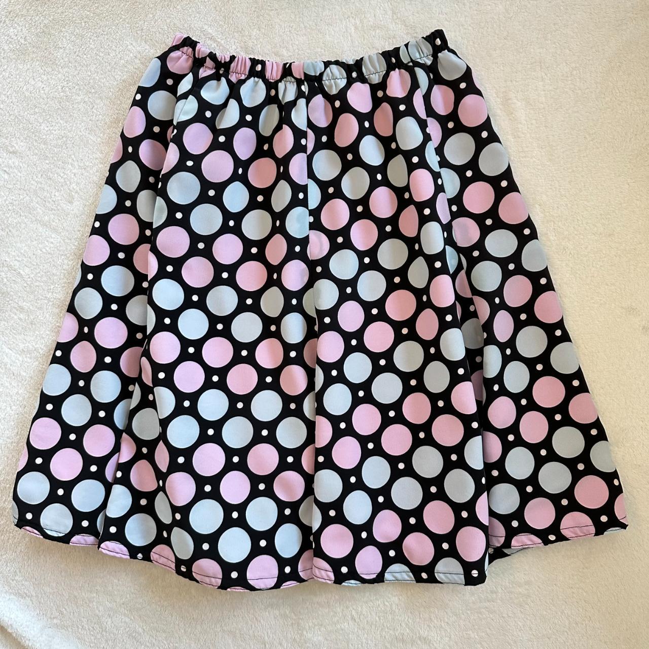 item listed by lunarluxeco