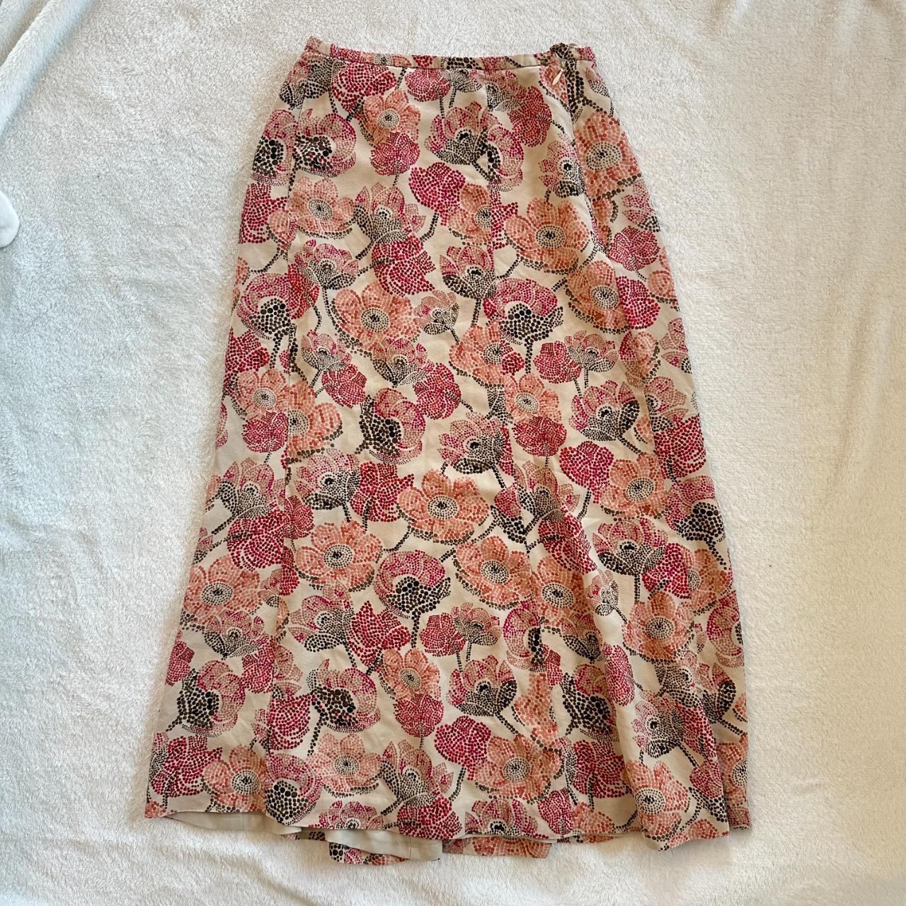 item listed by lunarluxeco