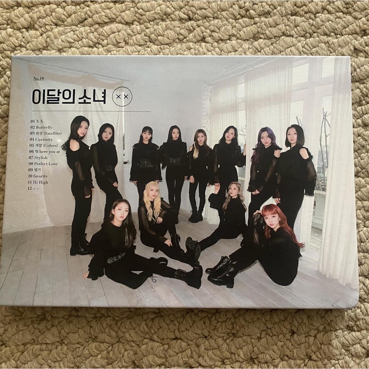 LOONA XX NORMAL A OFFICIAL ALBUM, INCLUDES OLIVIA... - Depop
