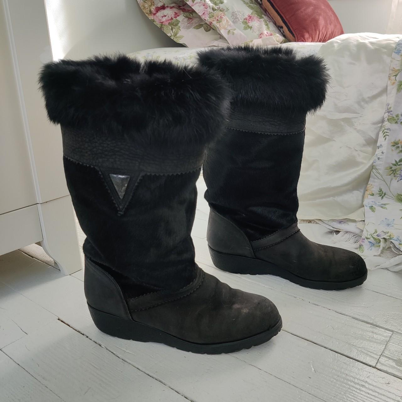 Minnetonka rabbit fur on sale boots