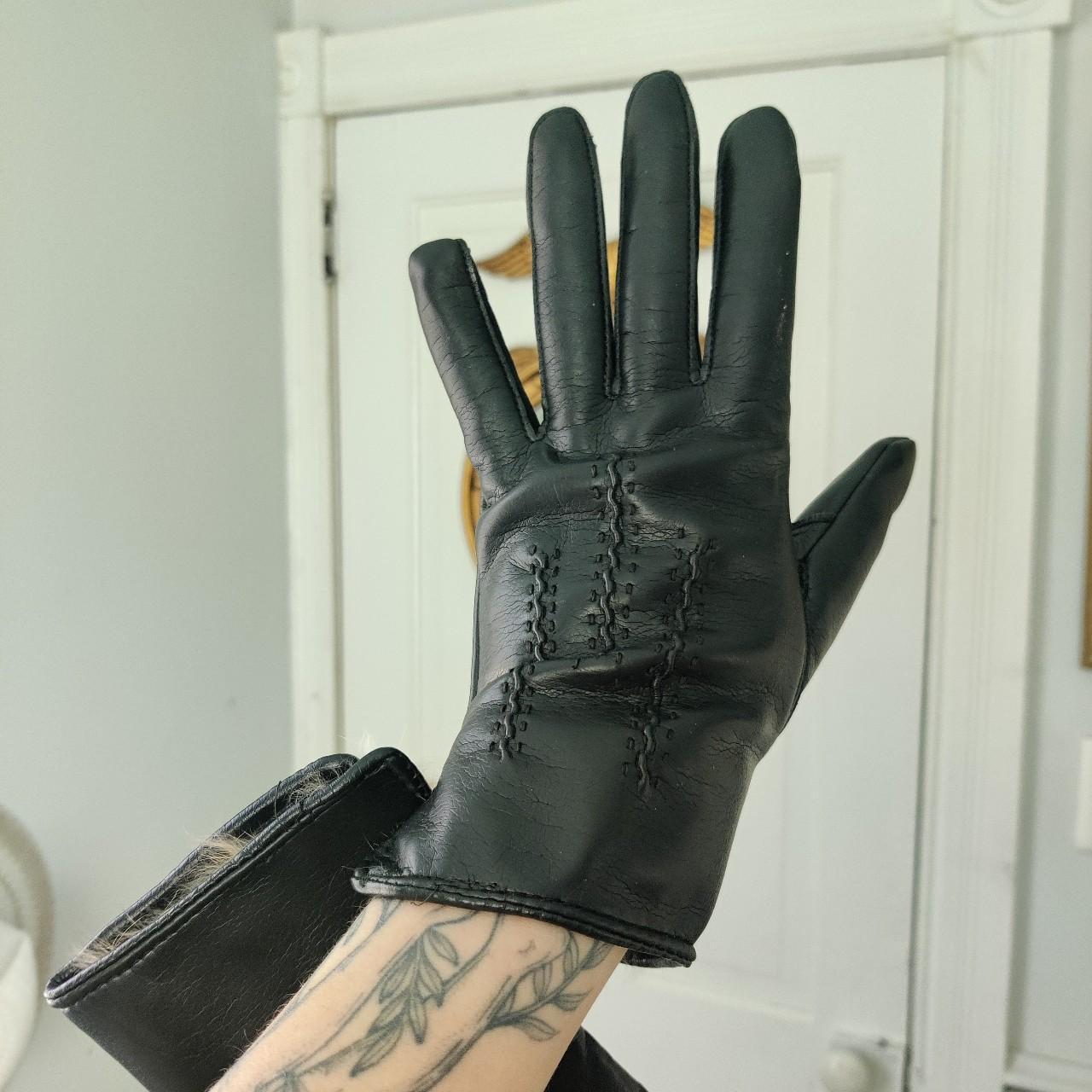 Women's Gloves | Depop