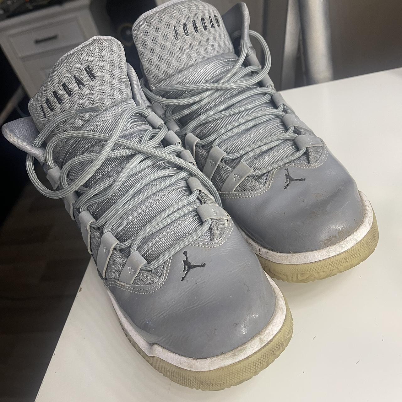 natural grey jordan