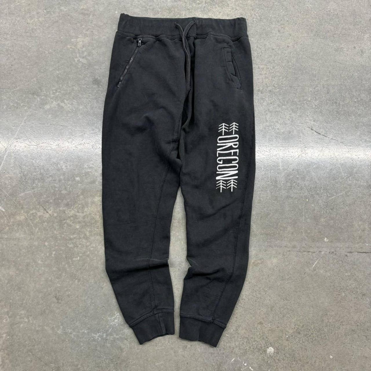 VINTAGE Y2K OREGON BLACK SWEATPANTS -OPEN TO... - Depop