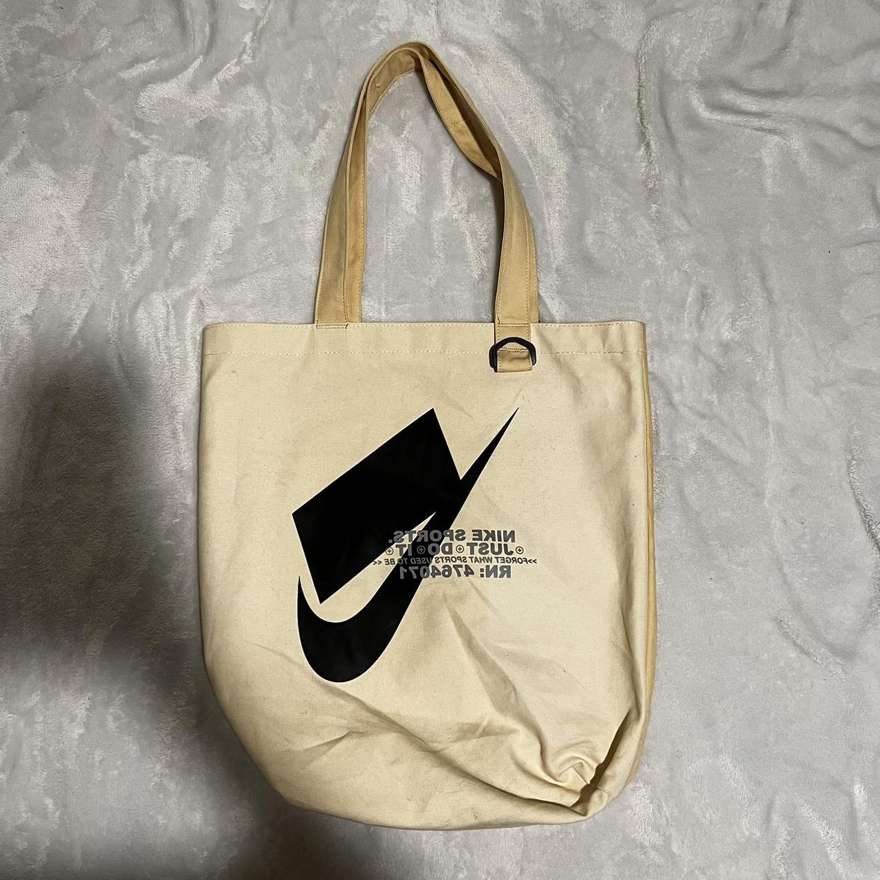 Nike Tote Bag ***all items washed before sending out*** - Depop