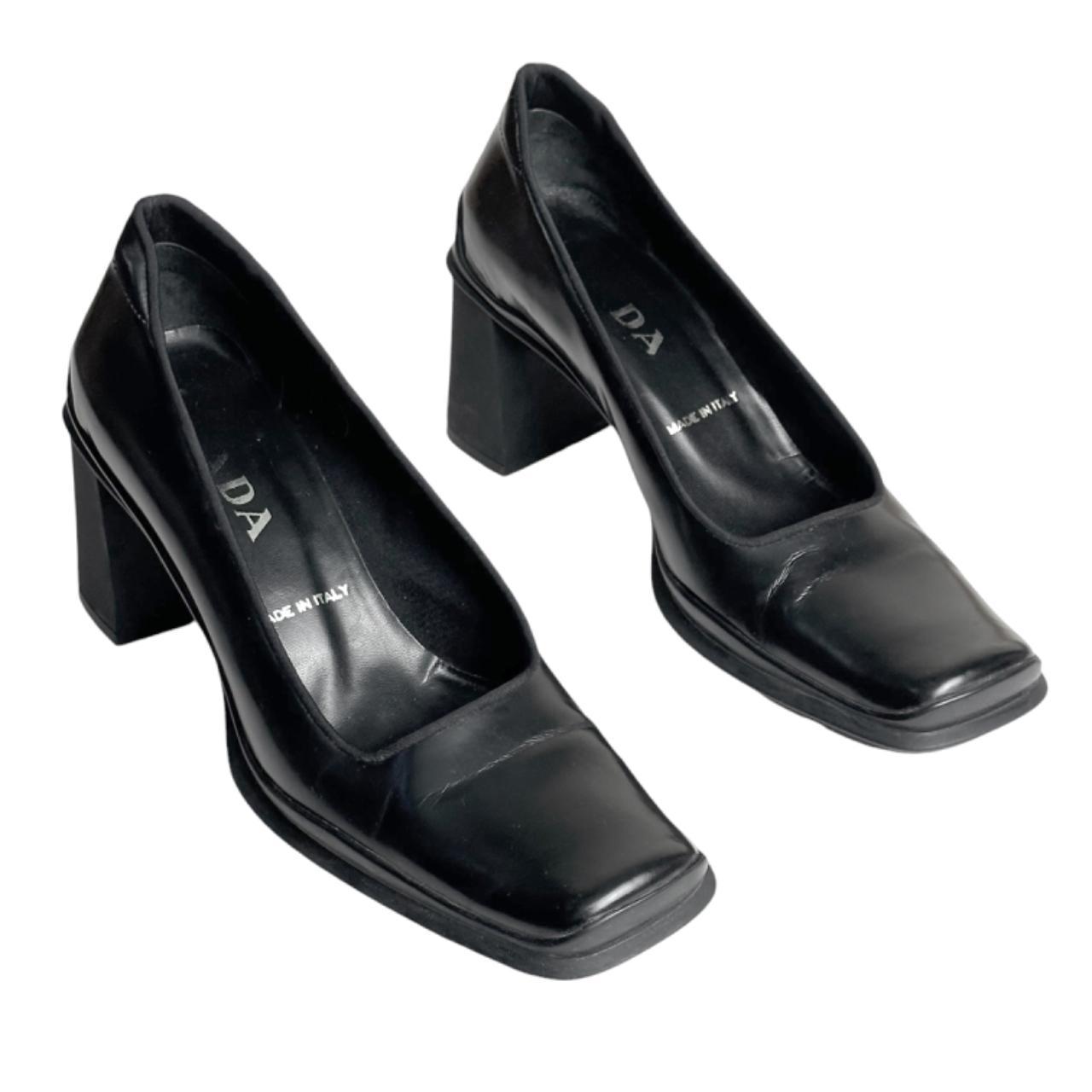 Vintage 1990s Prada black patent leather heels