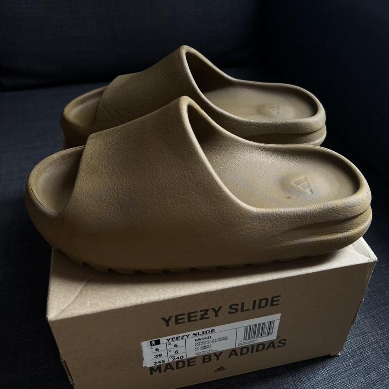 yeezy ochre slides