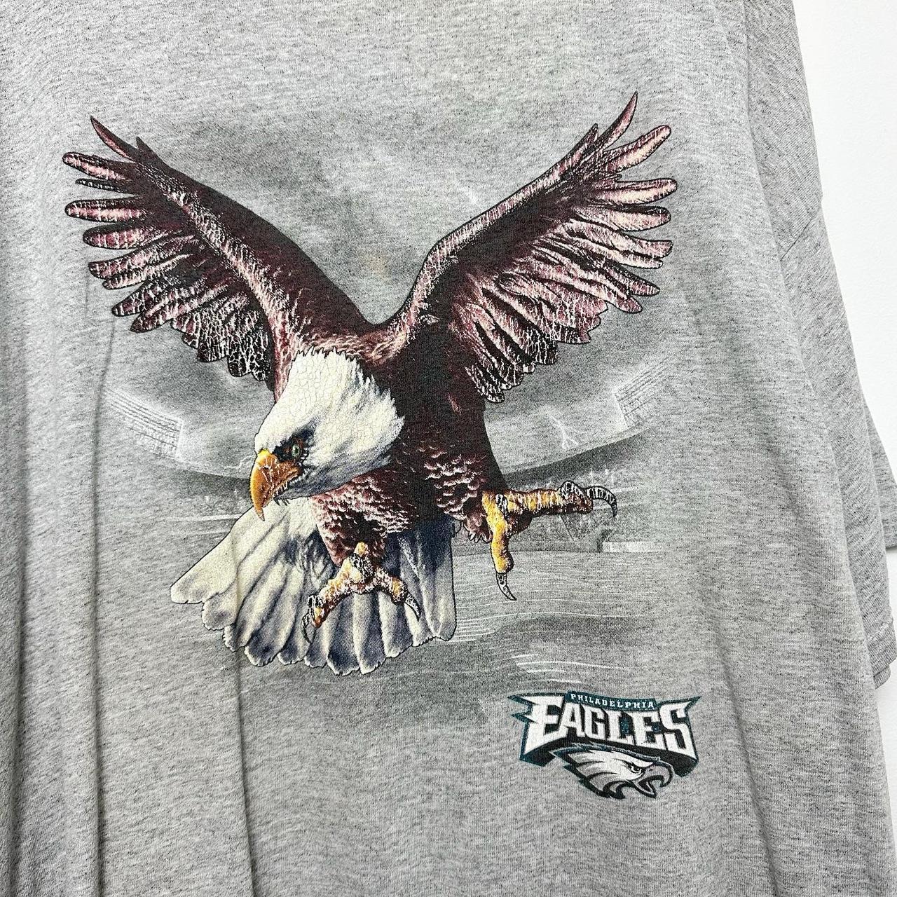 Vintage Y2K 2000s Philadelphia Eagles NFL Graphic T-shirt 