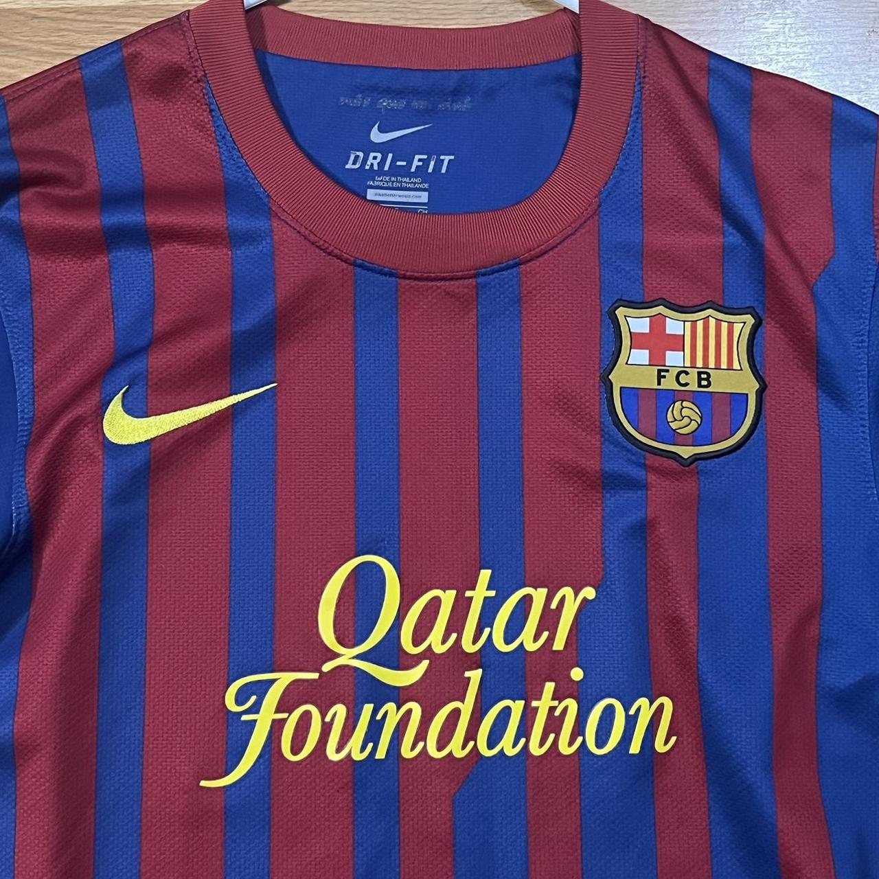 BARCELONA 2011 2012 HOME FOOTBALL SHIRT JERSEY MESSI # 10 NIKE 419877-486