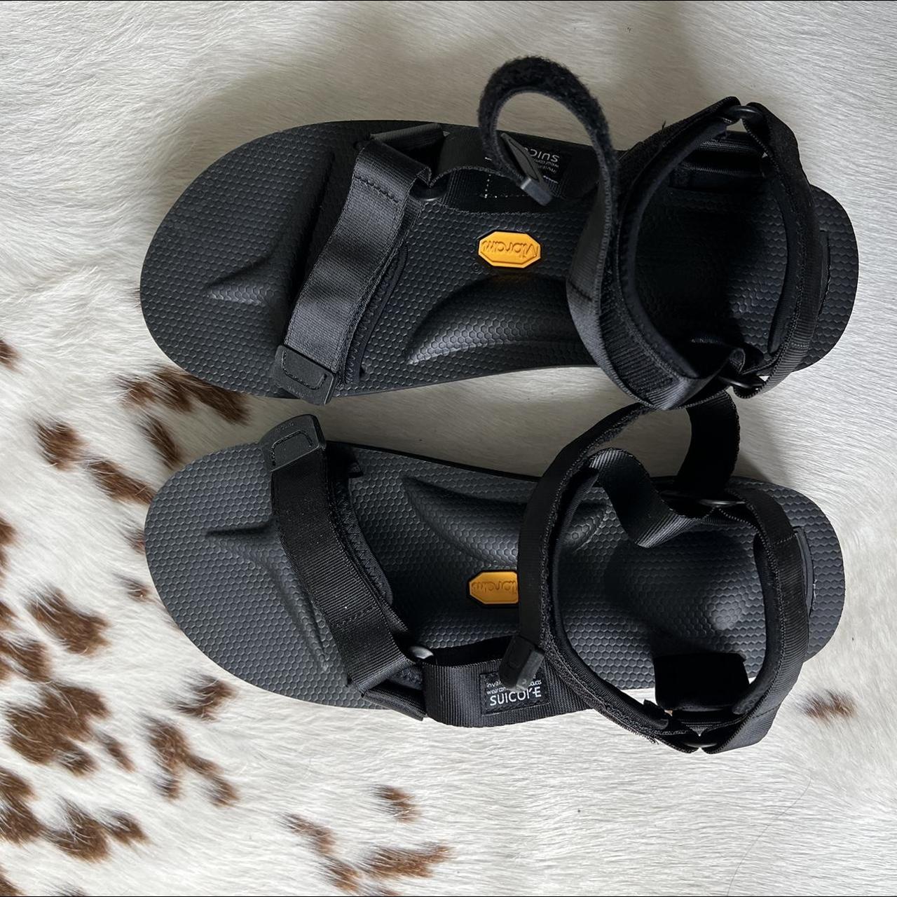 Suicoke on sale depa black