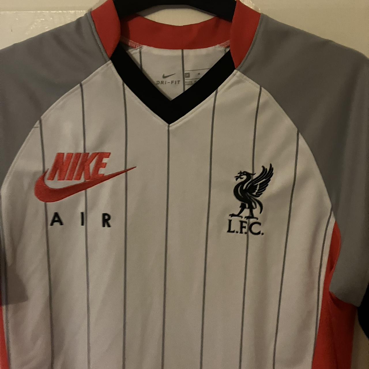 lfc nike baseball cap