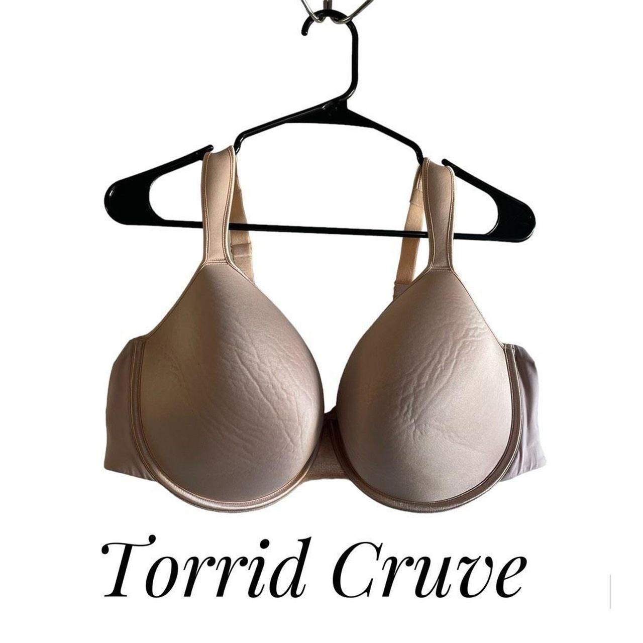 Brand: Torrid Curve Size: 44DD Condition: Gently - Depop