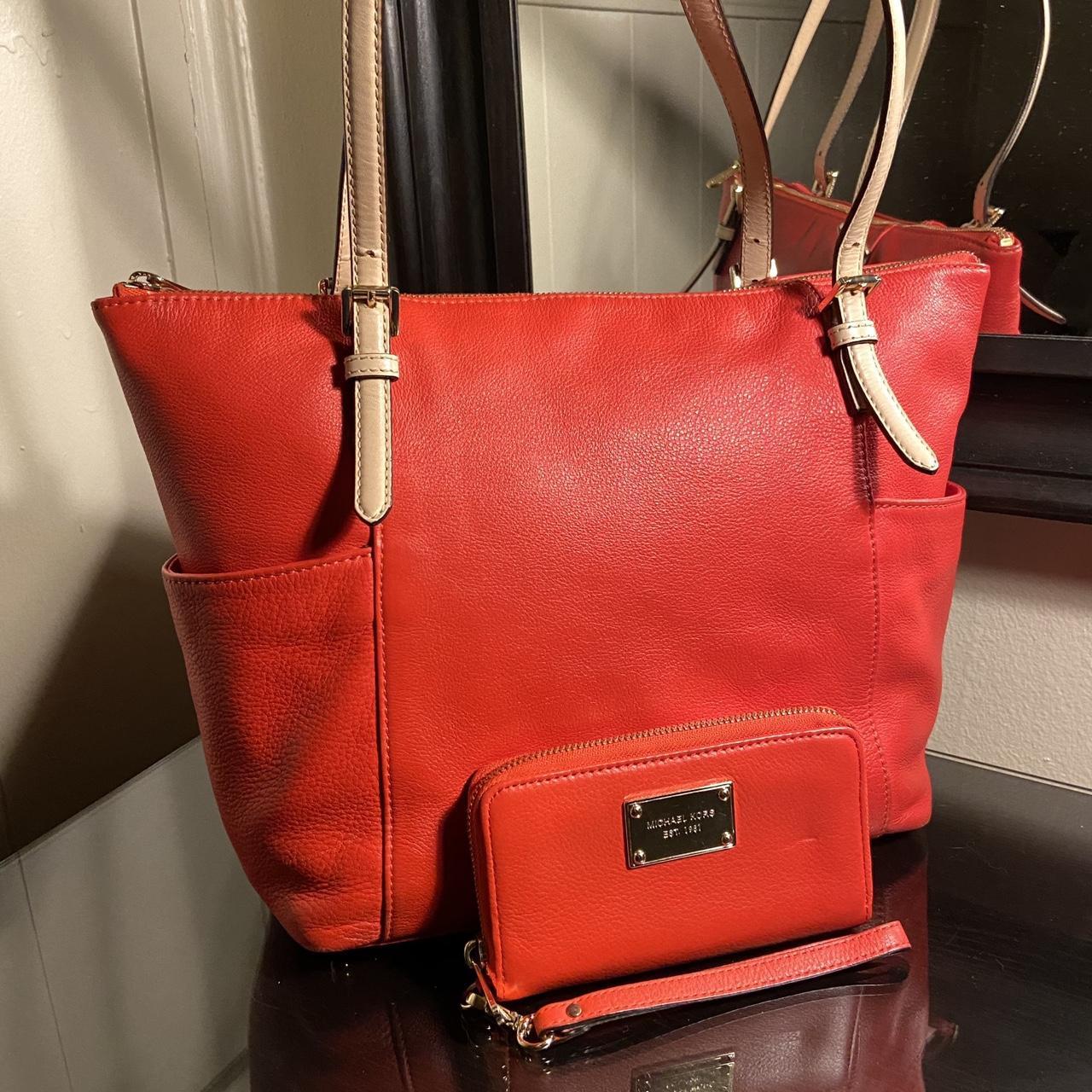 Michael popular Kors Mandarin Tote With Wallet