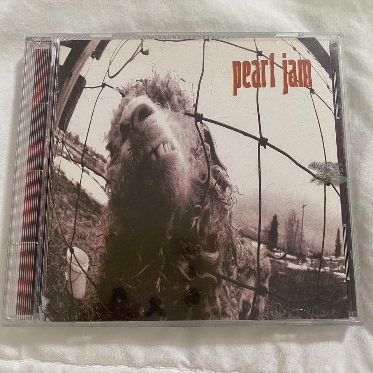 Pearl Jam self titled CD 💿🌸 #grunge #cd #music #90s - Depop