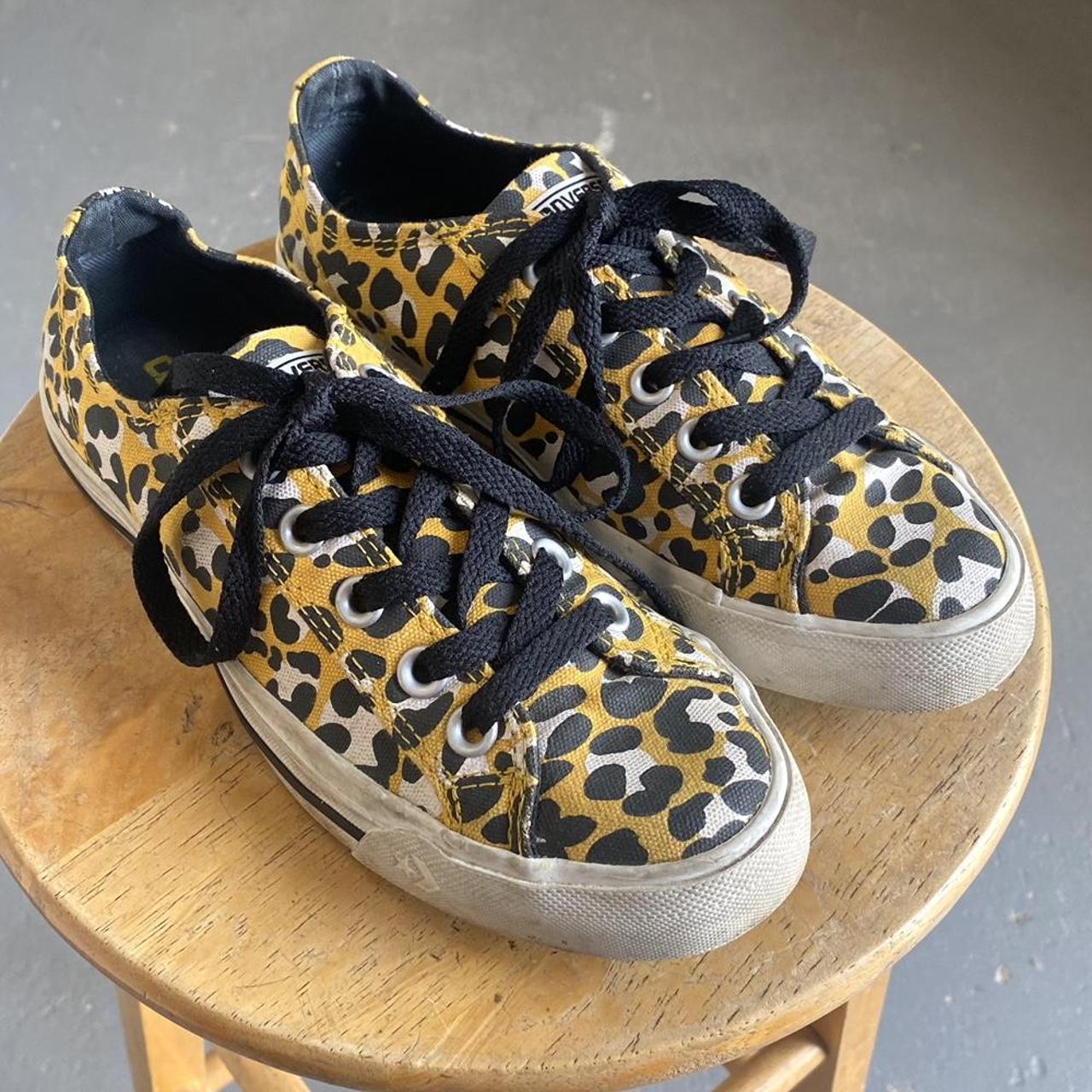 Leopard print 2024 converse size 4