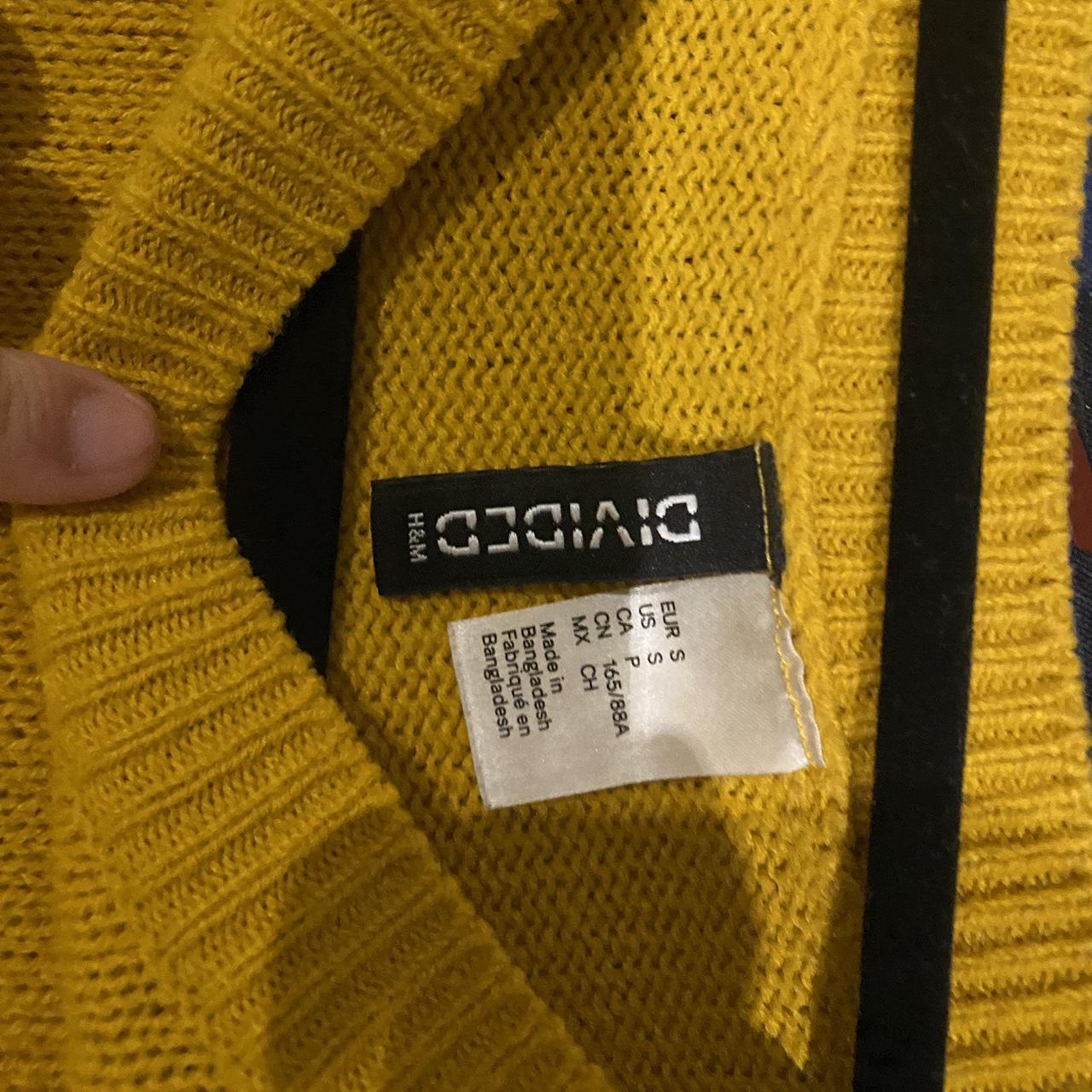 H and outlet m yellow jumper