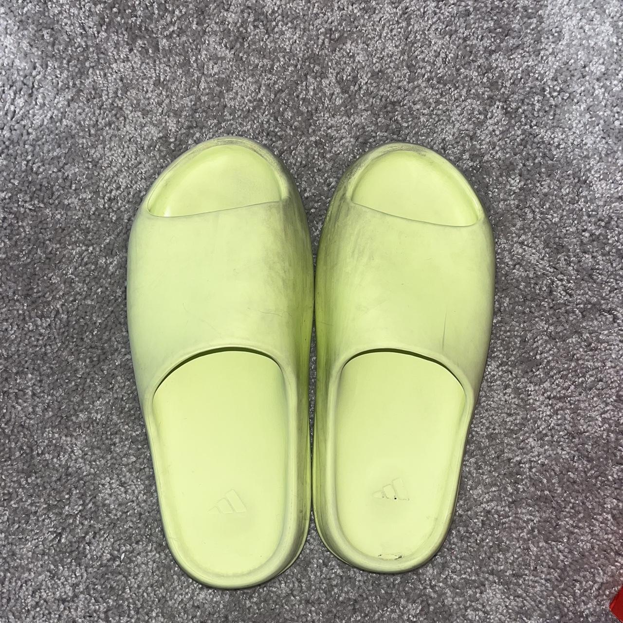 yeezy slides msrp