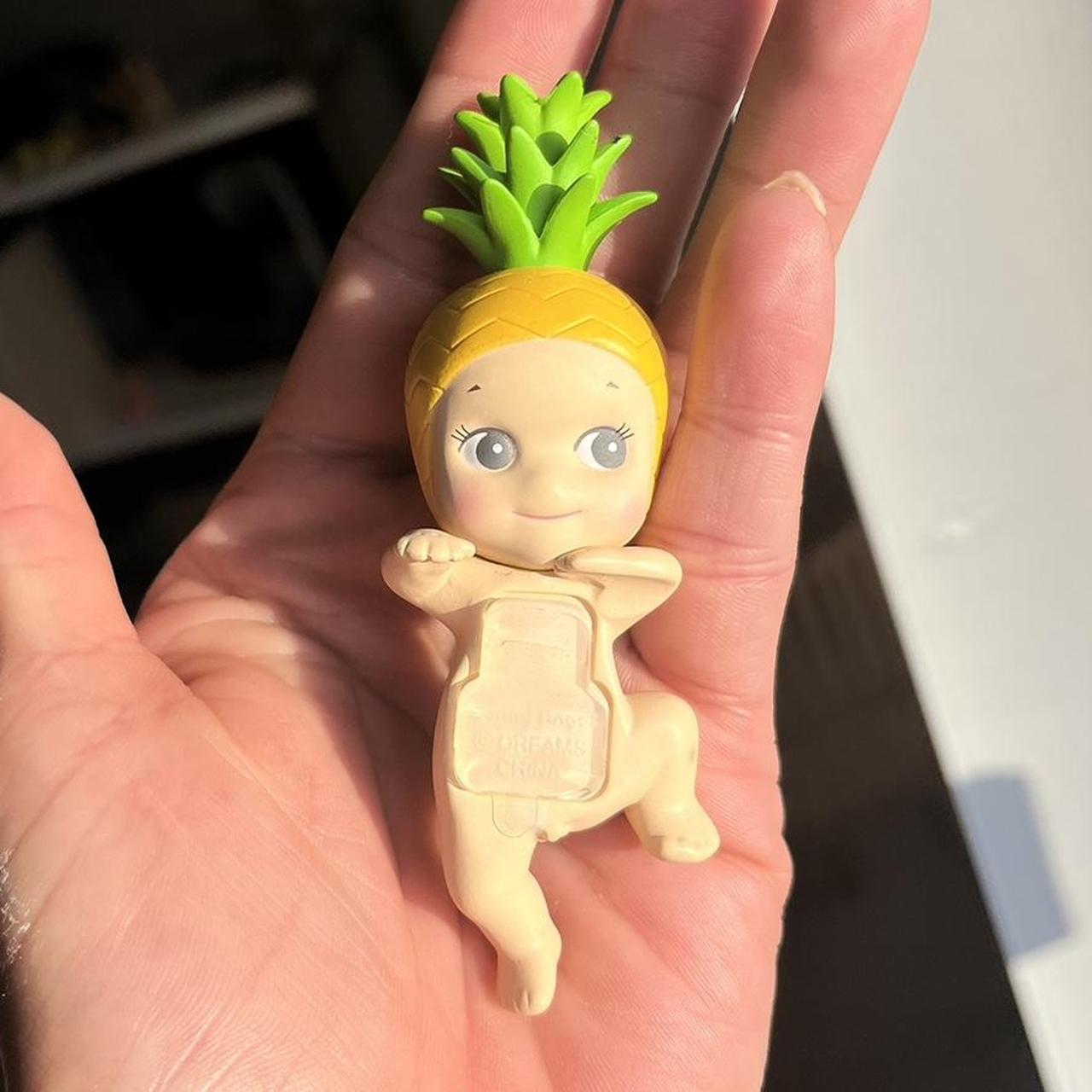 item listed by chelseaapolonia